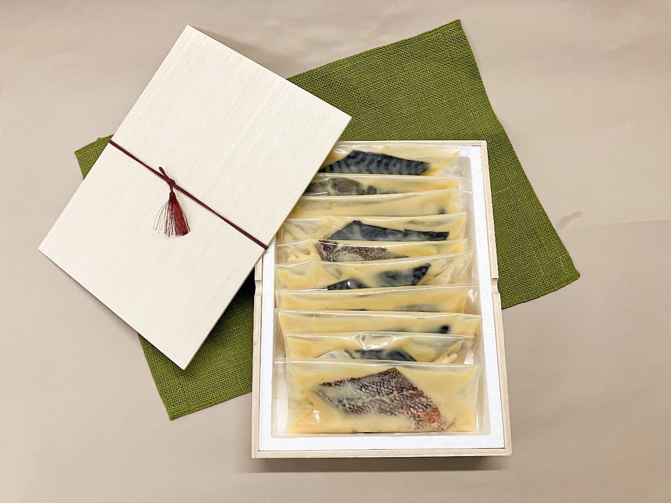 ドクターリセラ リセライーツ 通販 お取り寄せグルメ 低糖質 無添加 ダイエット 健康食 和食 日本食 西京焼き 焼き魚 鮭 鰆 鯖 銀鱈 メバル