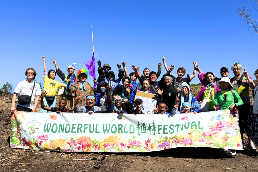 ドクターリセラは、NPO法人MAKE HAPPYが主催する 「南アフリカ植林ツアー」および「若者たちの挑戦」 プロジェクトにスポンサーとして参画いたしました。